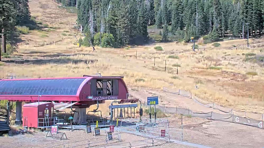 Northstar Mid-Mountain Cam