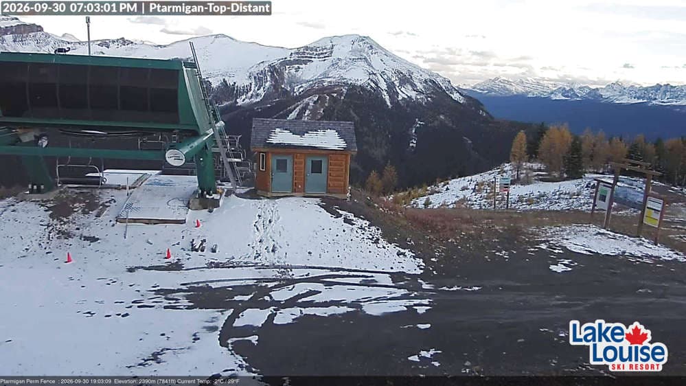 Lake Louise Mountain Fairmont Chateau Cam