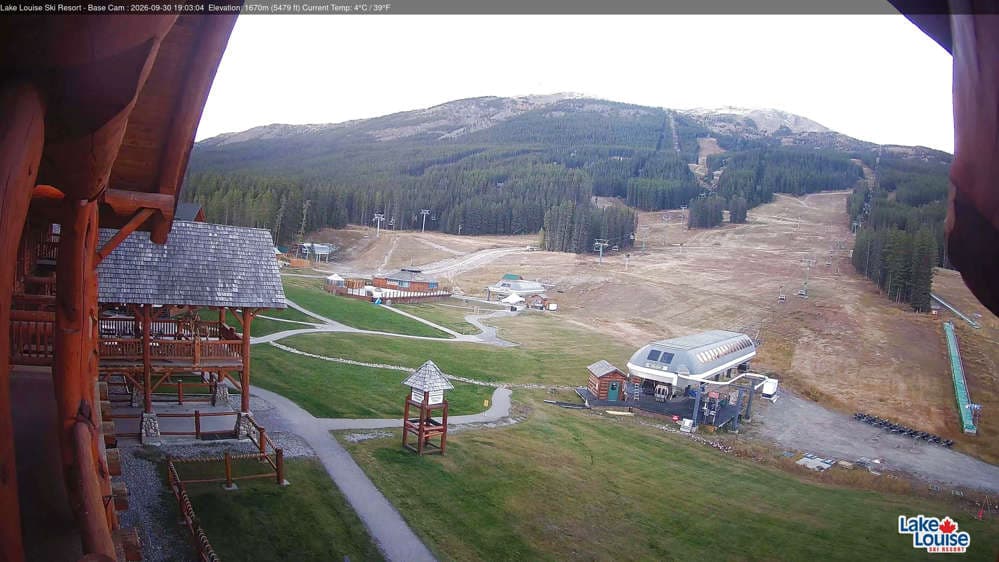 Lake Louise Mountain Base Area Cam