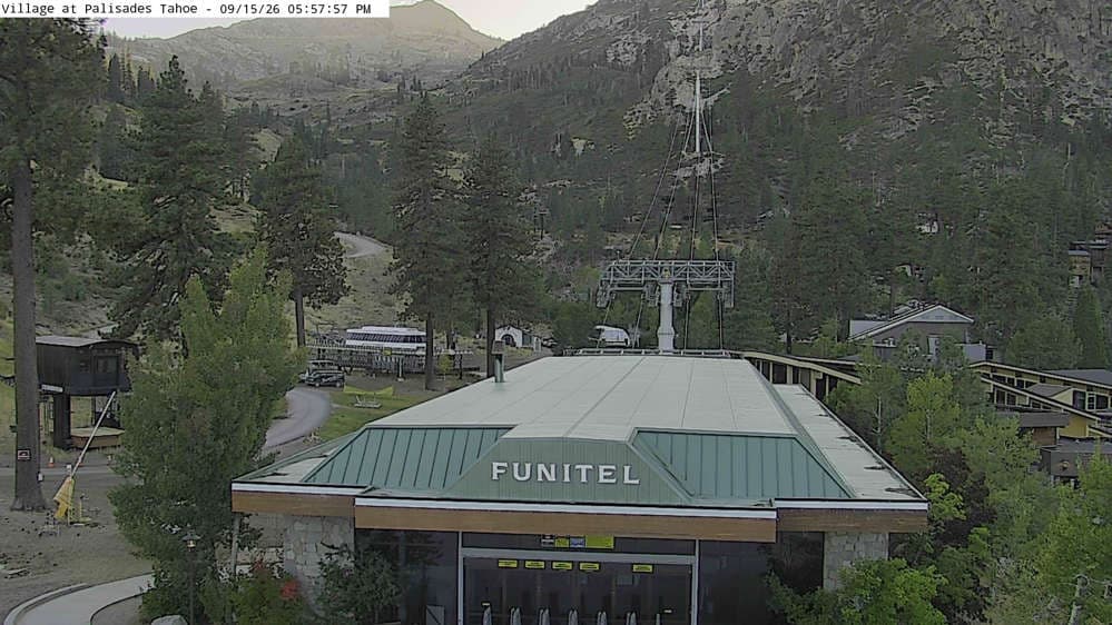 Palisades Tahoe - Olympic Valley Base 6200' Cam