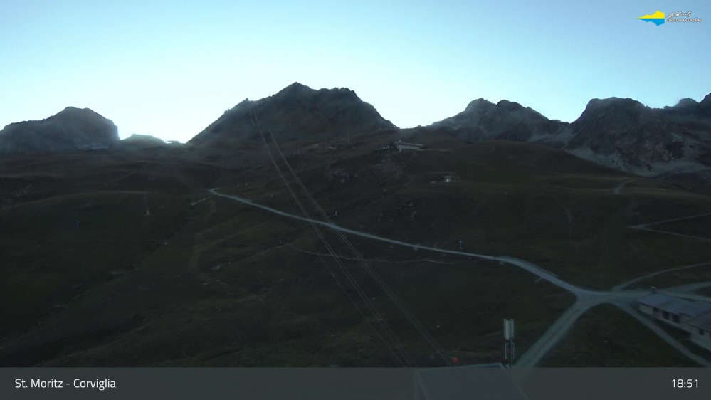 Engadin St. Moritz - Ausblick Richtung Piz Nair