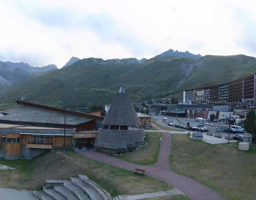 Tignes - Place du Lac